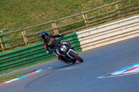 PJM-Wedding-Photography;enduro-digital-images;event-digital-images;eventdigitalimages;mallory-park;mallory-park-photographs;mallory-park-trackday;mallory-park-trackday-photographs;no-limits-trackdays;peter-wileman-photography;racing-digital-images;trackday-digital-images;trackday-photos